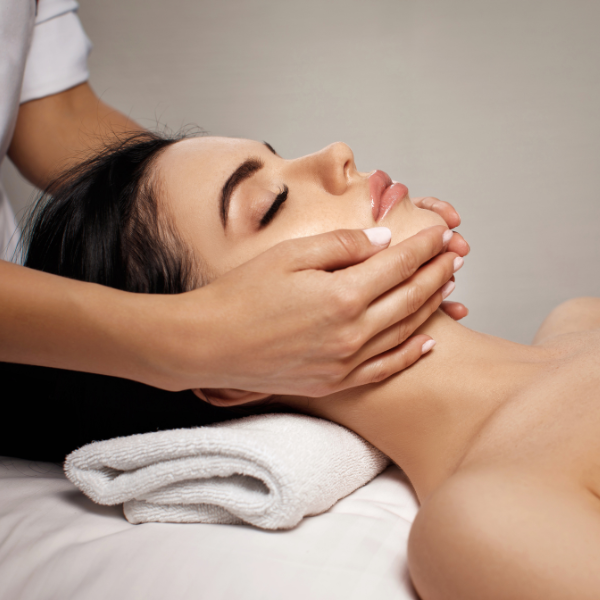 September’s Wellness Experience – Head to Heart Ritual